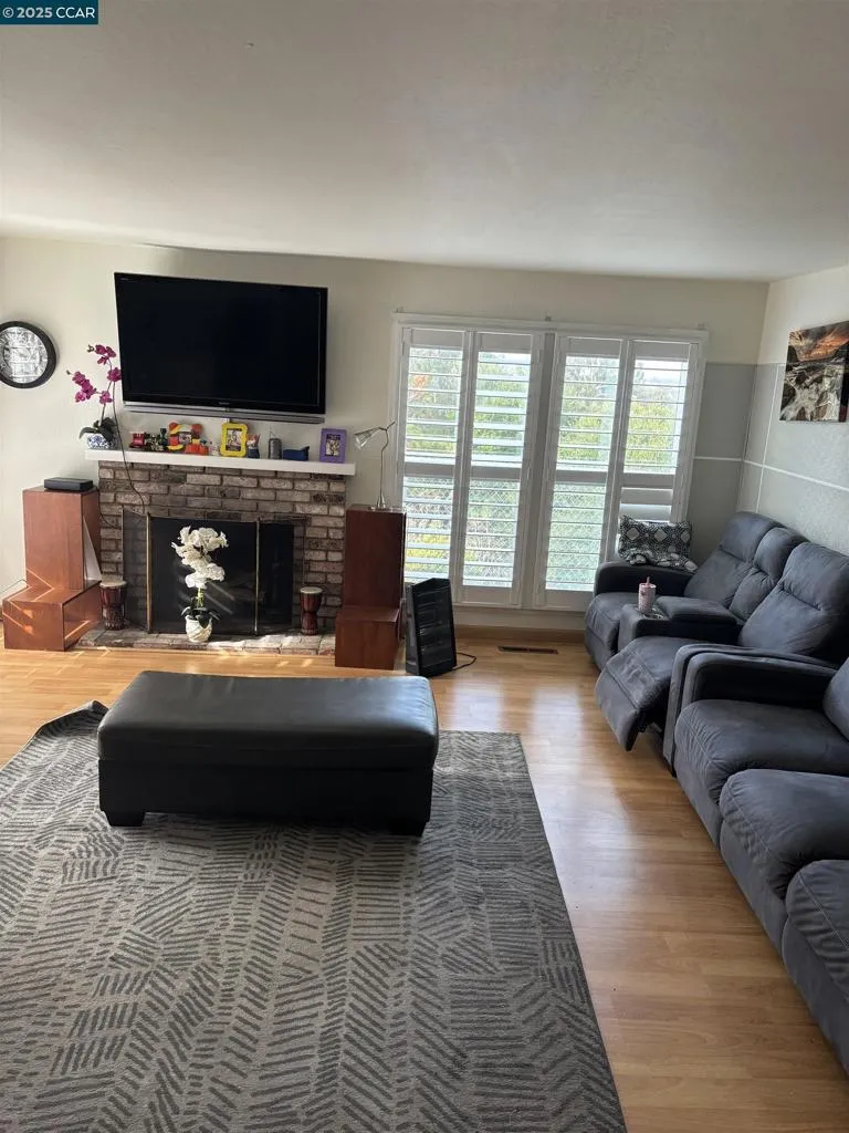 965 Parkside Drive, El Sobrante, California 94603 home-pic-7