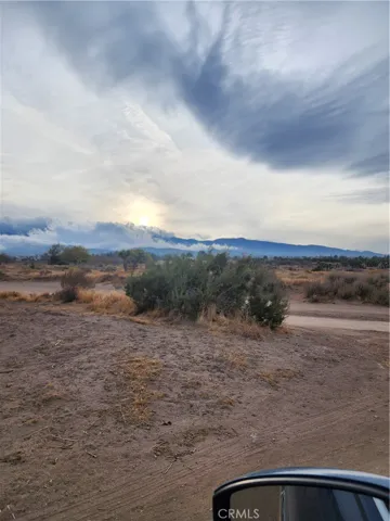 0 Acanthus, Phelan, California 92371