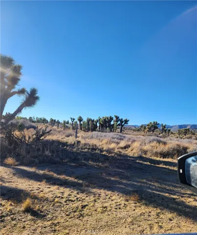 0 Acanthus, Phelan, California 92371