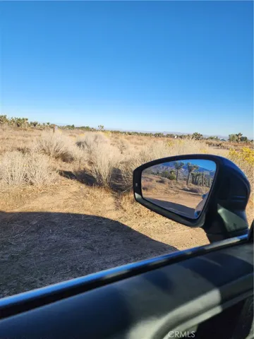 0 Acanthus, Phelan, California 92371