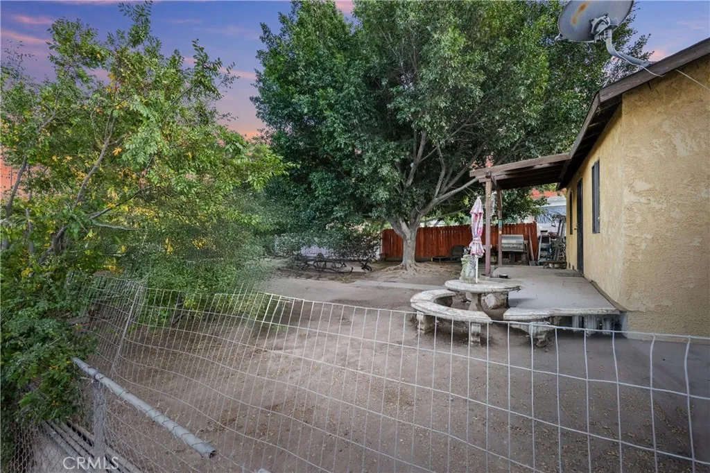 402 S Howard A  home-pic-22