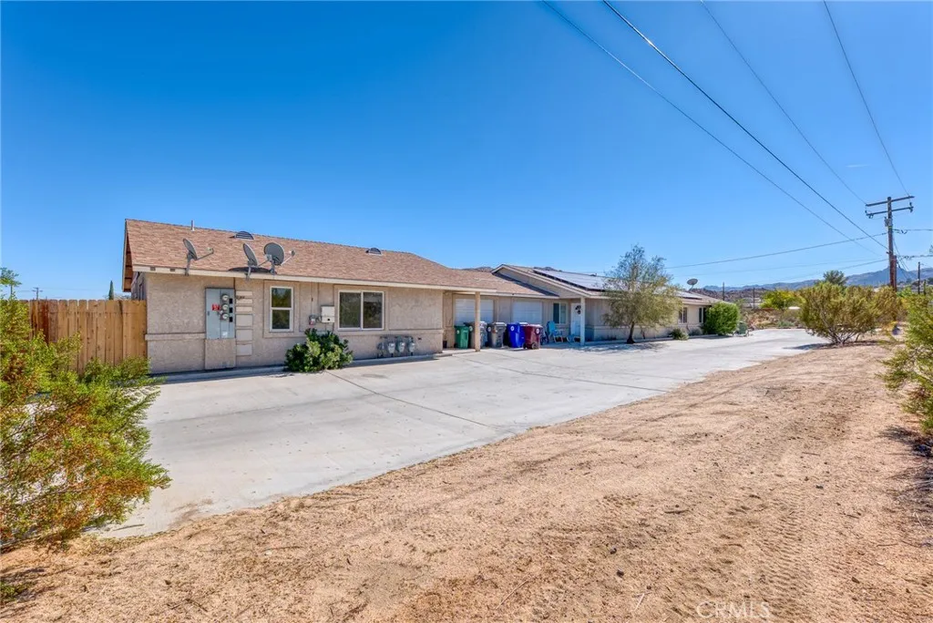 61859 Desert Air Road, Joshua Tree, California 92252 home-pic-2