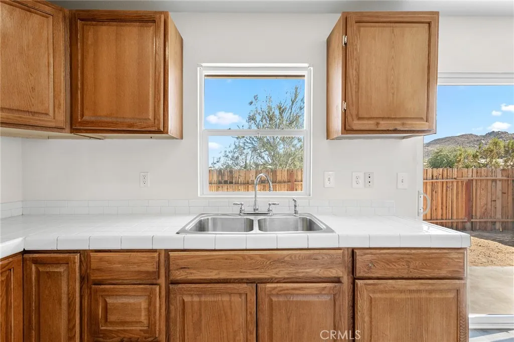 61859 Desert Air Road, Joshua Tree, California 92252 home-pic-12
