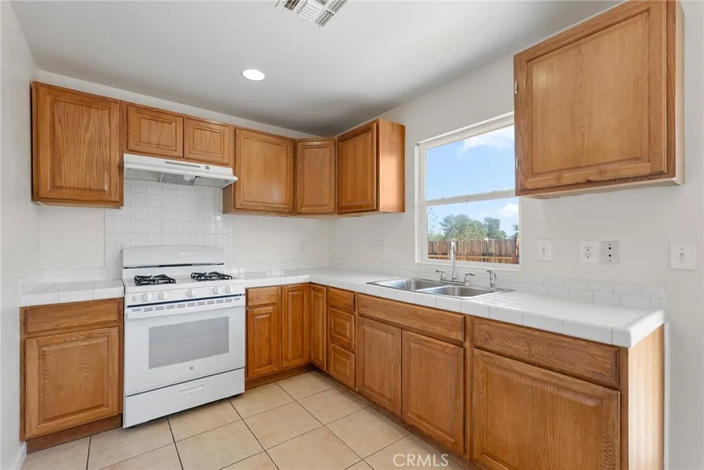 61859 Desert Air Road, Joshua Tree, California 92252 home-pic-11