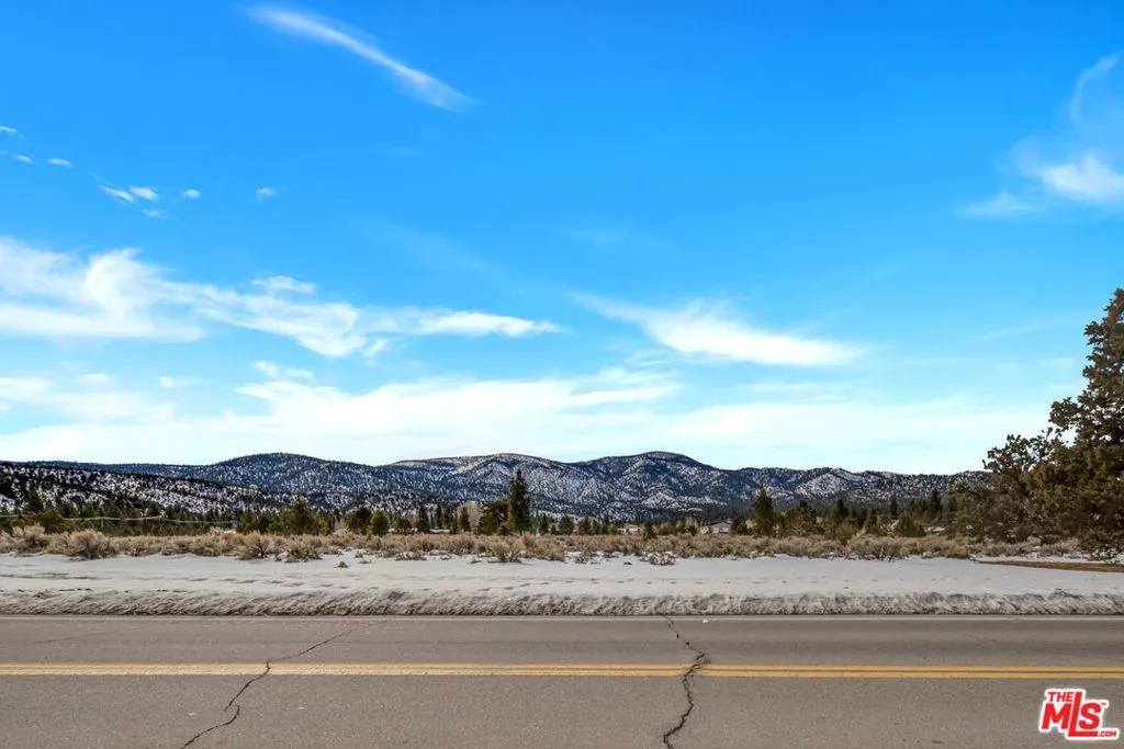 2141 State Lane, Big Bear City, California 92314 home-pic-28