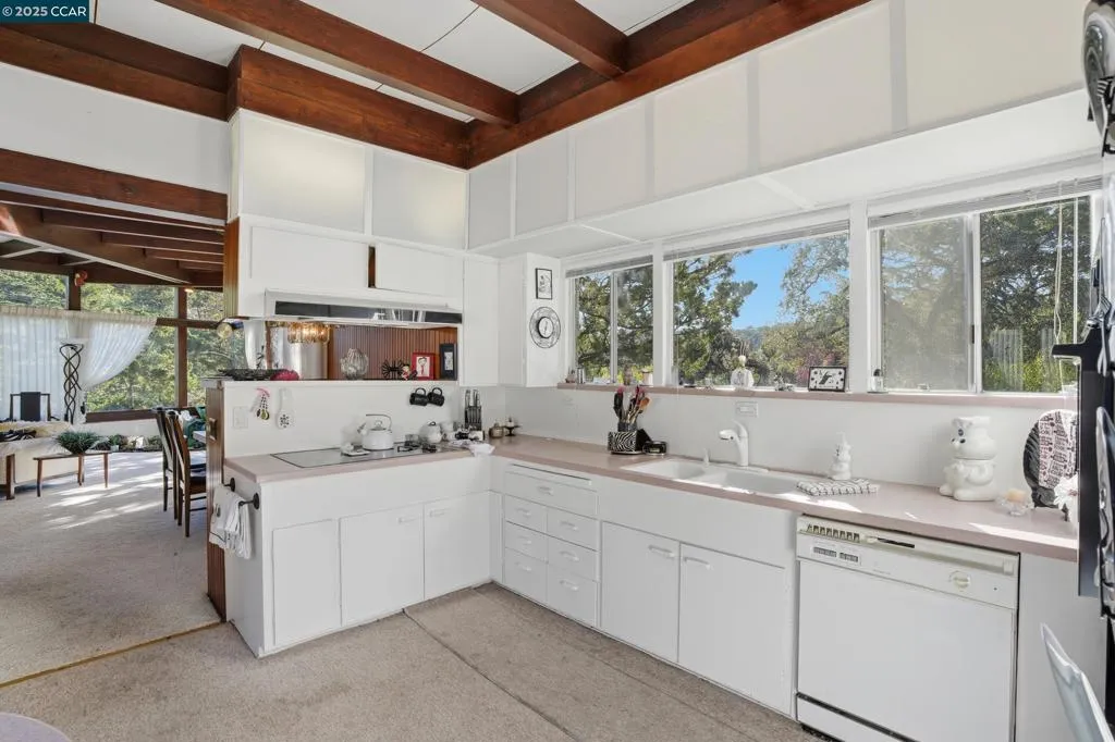 4900 John Muir Rd, Martinez, California 94553 home-pic-20