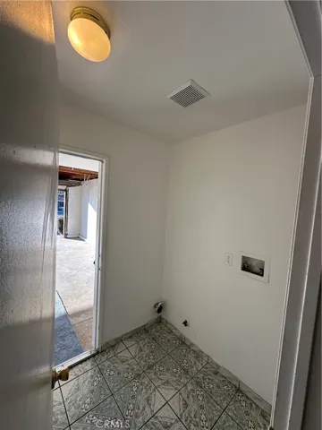 8505 Robinia, Fontana, California 92335