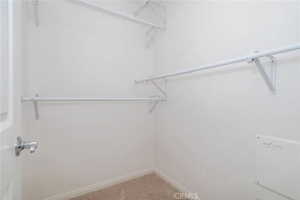 19336 Opal Lane, Saugus, California 91350 home-pic-24