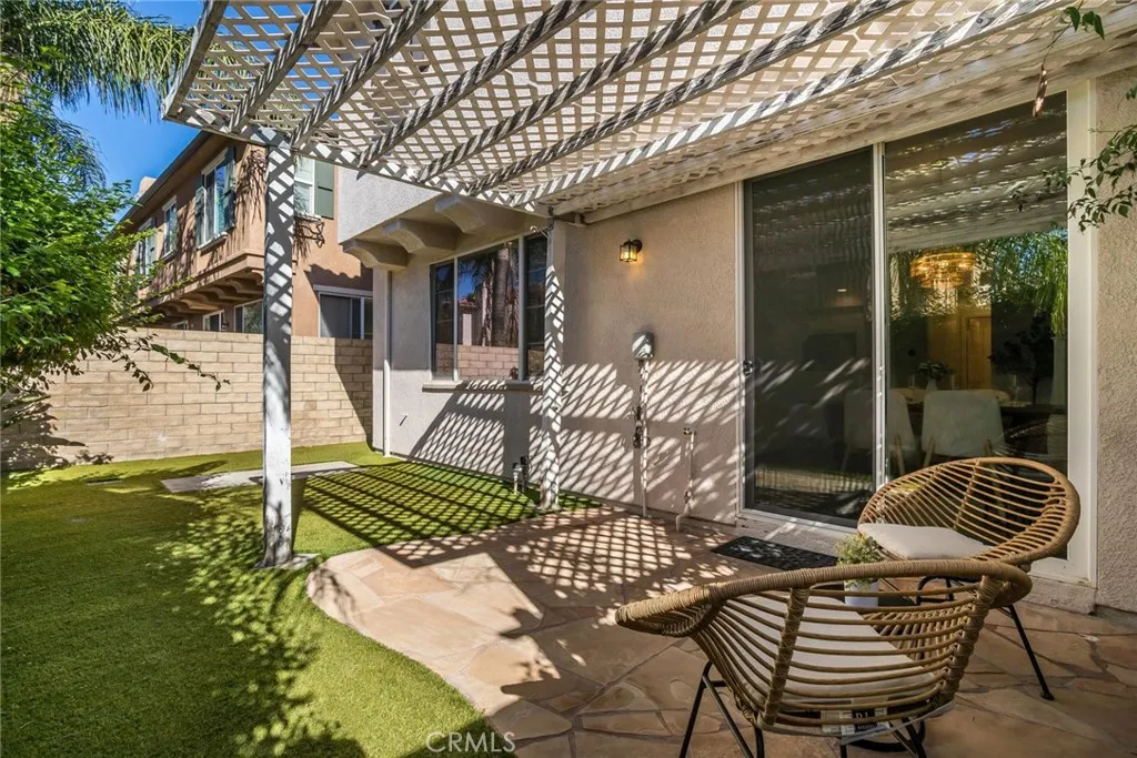 19336 Opal Lane, Saugus, California 91350 home-pic-36