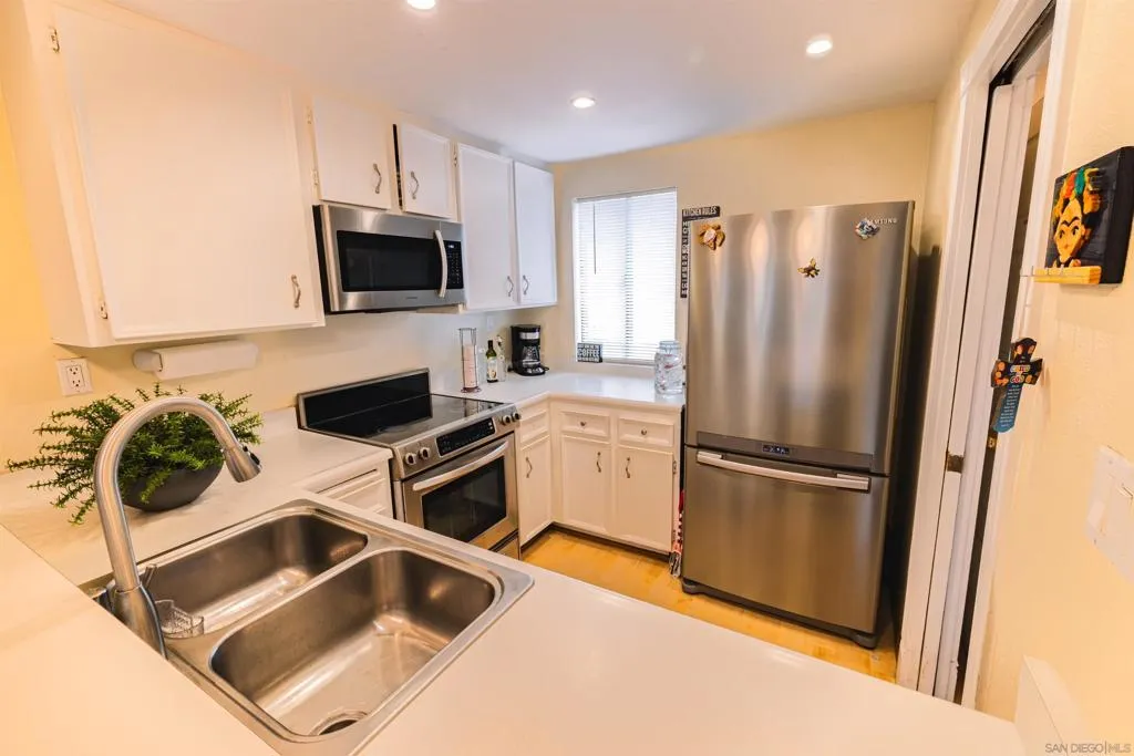 1691 Melrose Ave H, Chula Vista, California 91911 home-pic-3