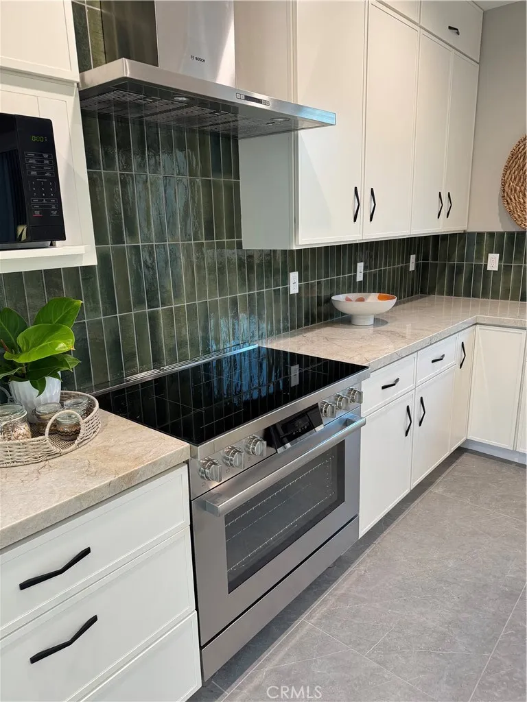 355 Newland, Los Angeles, California 90042 home-pic-8