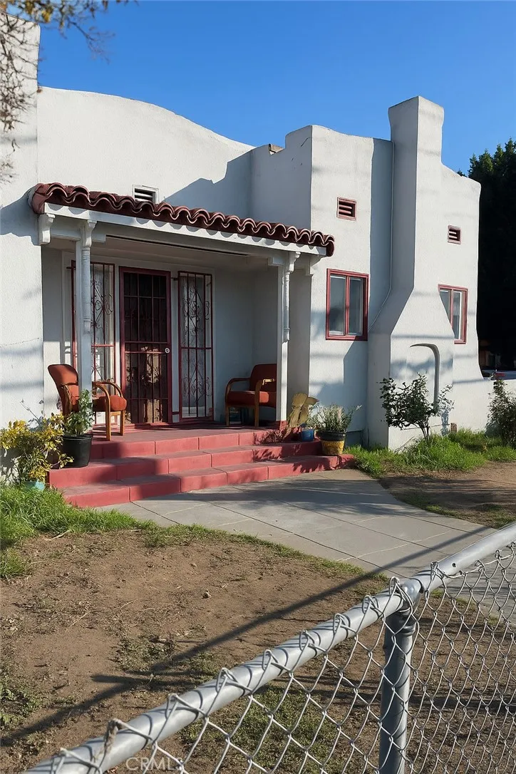 2703 Walnut Street, Huntington Park, California 90255 home-pic-2