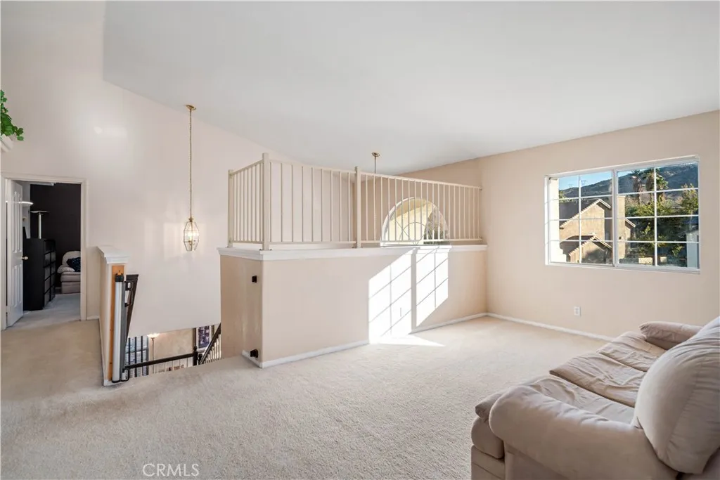 7273 Ojai Drive, Palmdale, California 93551 home-pic-30