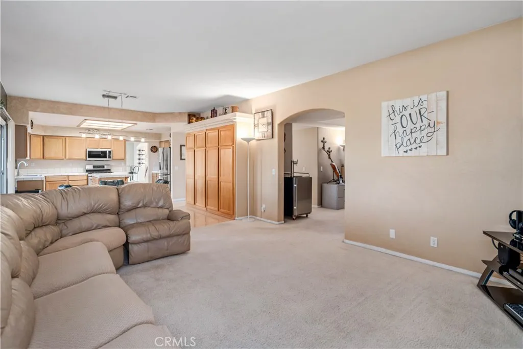 7273 Ojai Drive, Palmdale, California 93551 home-pic-22
