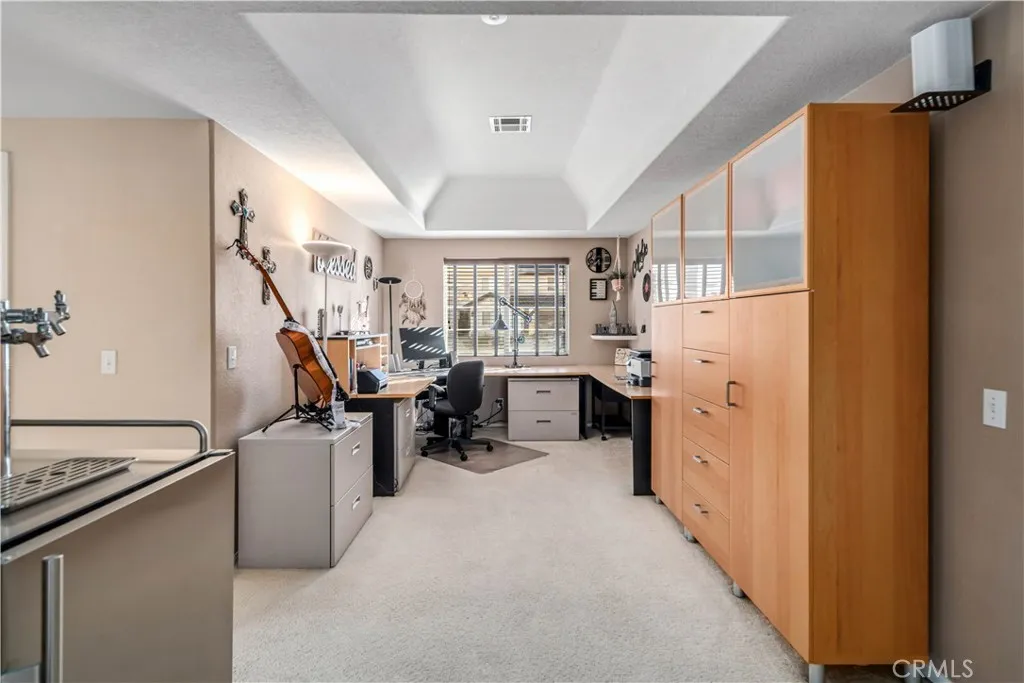 7273 Ojai Drive, Palmdale, California 93551 home-pic-23