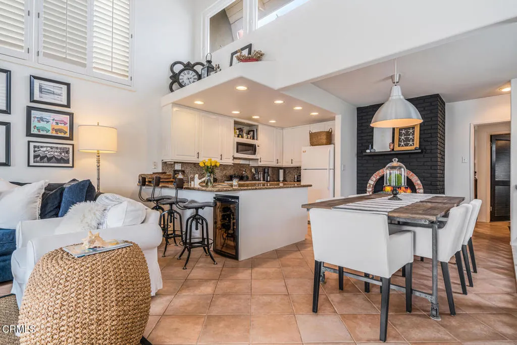 109 La Granada Street, Oxnard, California 93035 home-pic-10