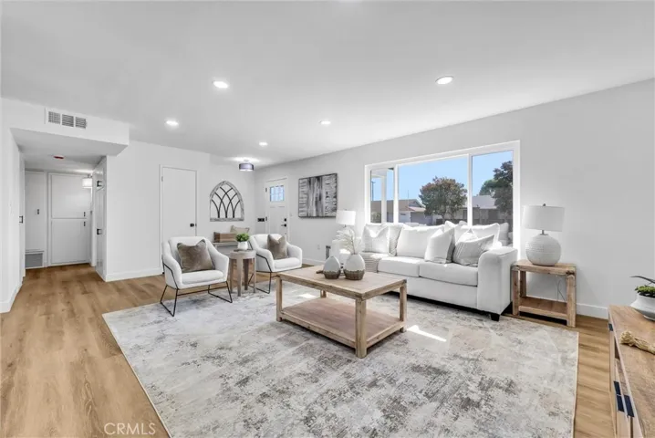 25800 Coombe Hill, Menifee, California 92586