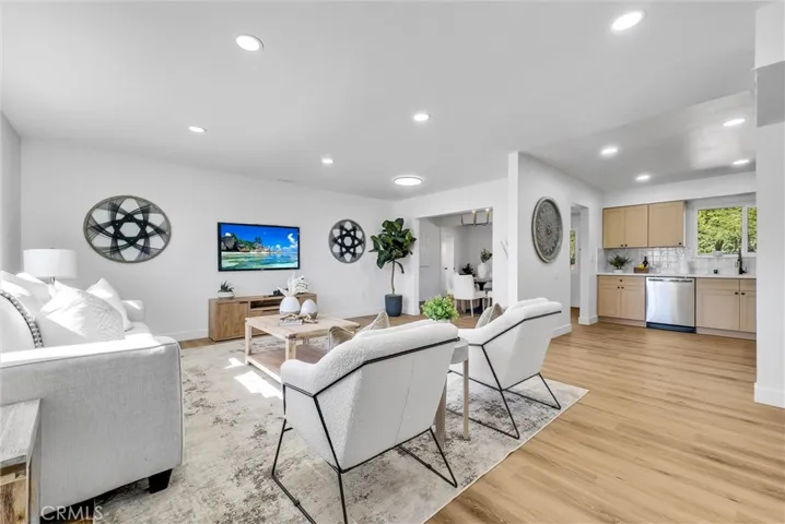 25800 Coombe Hill, Menifee, California 92586