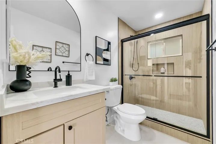 25800 Coombe Hill, Menifee, California 92586