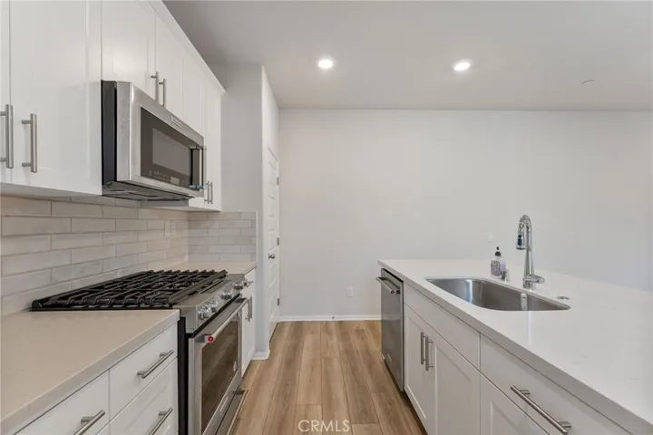 649 E Madeleine Privado, Ontario, California 91761