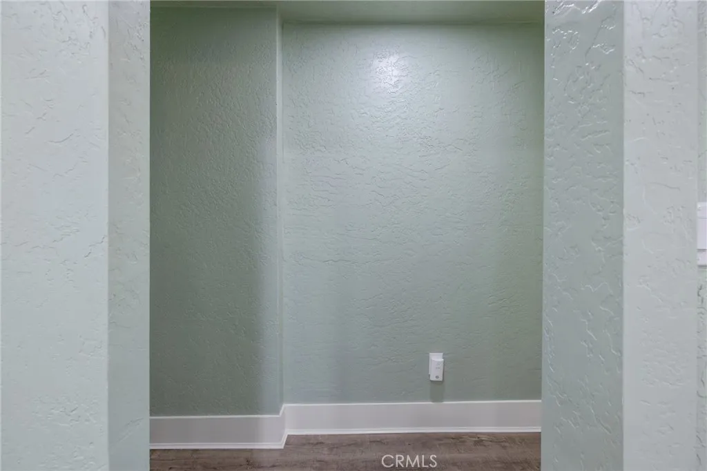 4722 E Florence Avenue, Fresno, California 93725 home-pic-25