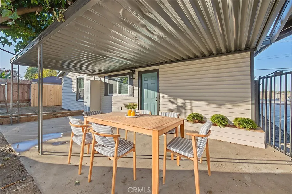 4722 E Florence Avenue, Fresno, California 93725 home-pic-37