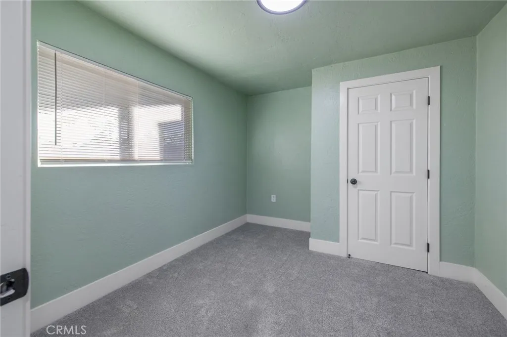4722 E Florence Avenue, Fresno, California 93725 home-pic-21