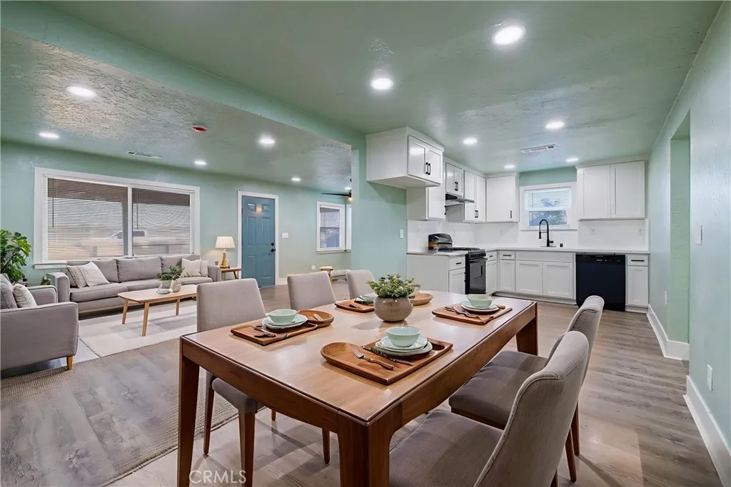 4722 E Florence Avenue, Fresno, California 93725 home-pic-13