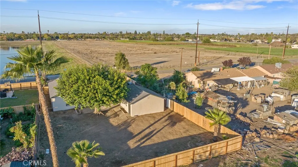 4722 E Florence Avenue, Fresno, California 93725 home-pic-47