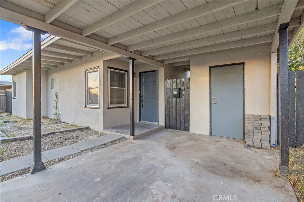 1138 W Lansing Way, Fresno, California 93705 home-pic-3
