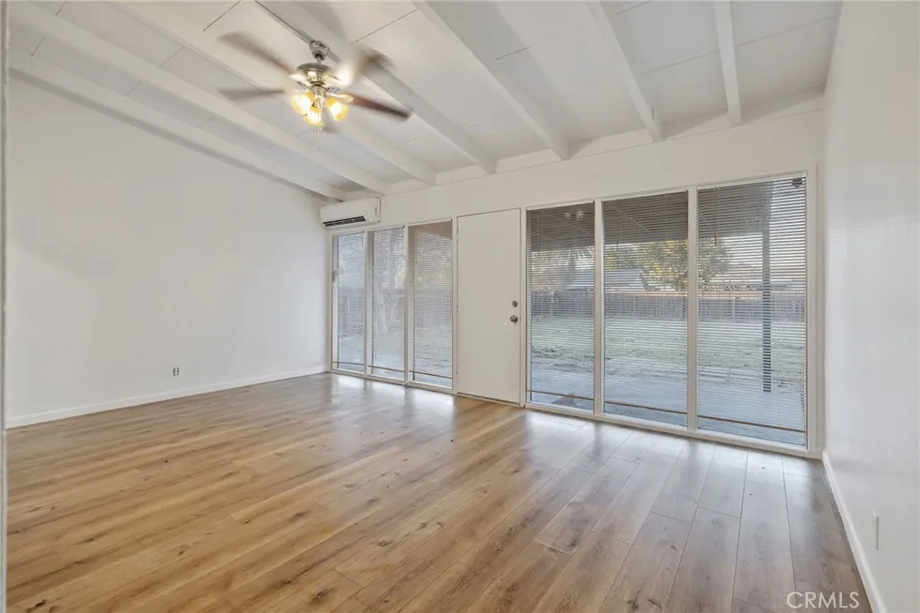 1138 W Lansing Way, Fresno, California 93705 home-pic-6