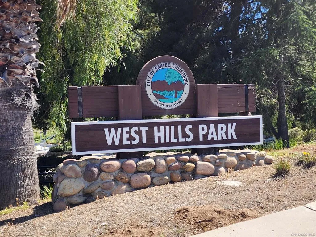 8427 Amino Dr, Santee, California 92071 home-pic-33