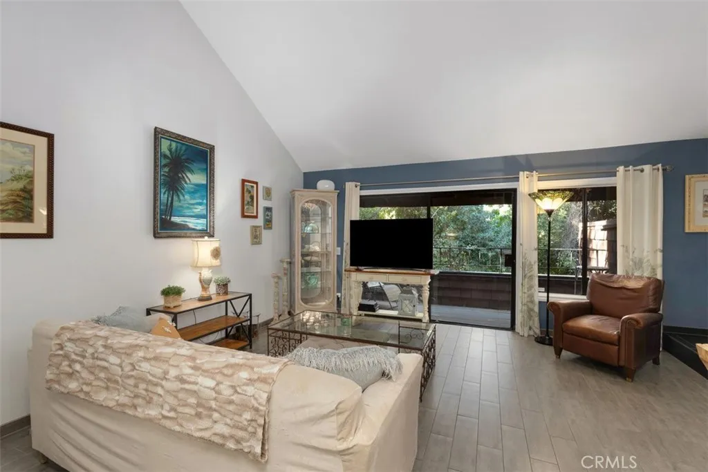2713 Quail Ridge Circle 25, Fullerton, California 92835 home-pic-4