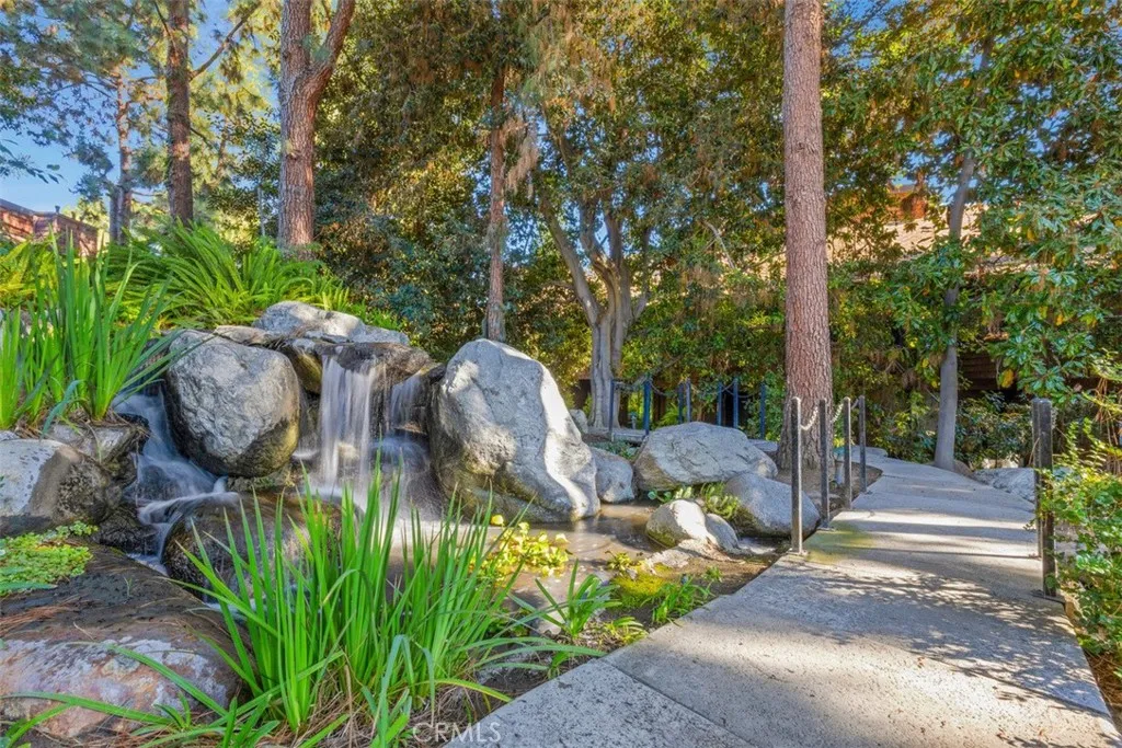 2713 Quail Ridge Circle 25, Fullerton, California 92835 home-pic-19