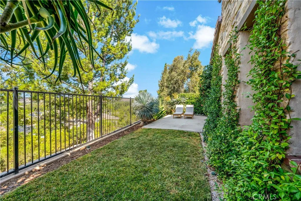 6 Salvatore, Ladera Ranch, California 92694 home-pic-5