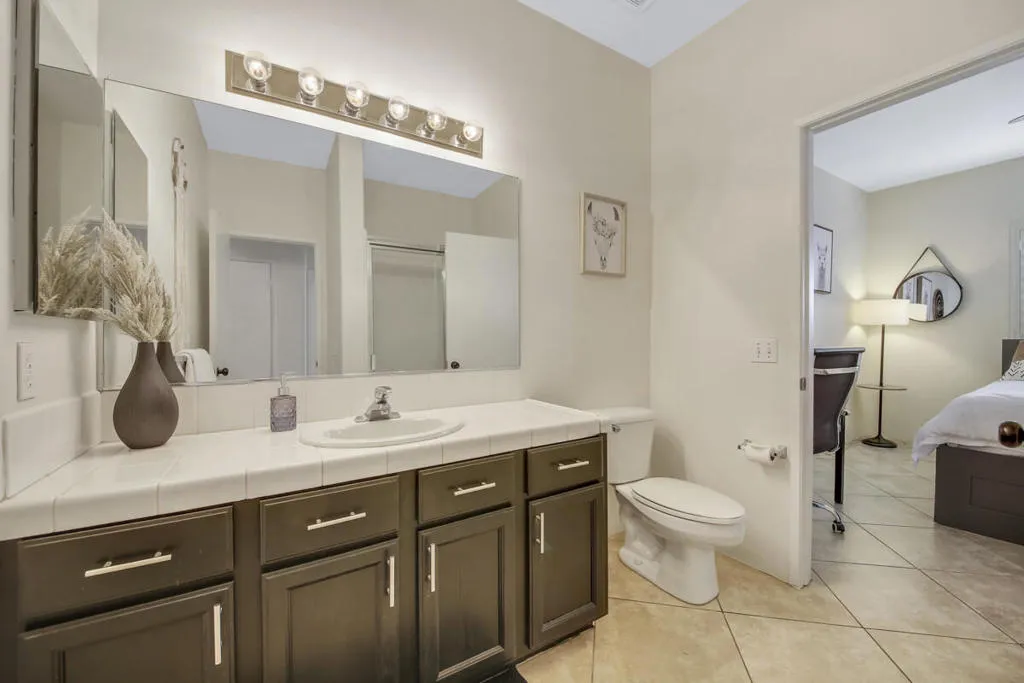 48580 Gibraltar Street, Indio, California 92201 home-pic-49