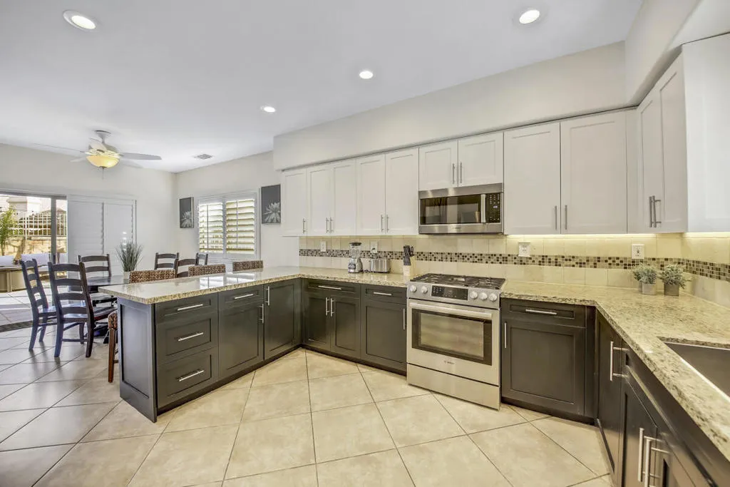 48580 Gibraltar Street, Indio, California 92201 home-pic-44