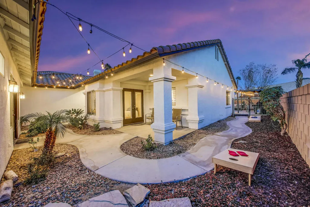 48580 Gibraltar Street, Indio, California 92201 home-pic-8