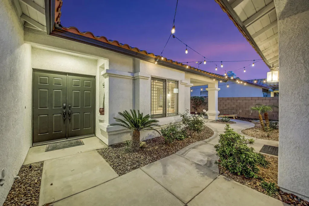 48580 Gibraltar Street, Indio, California 92201 home-pic-5