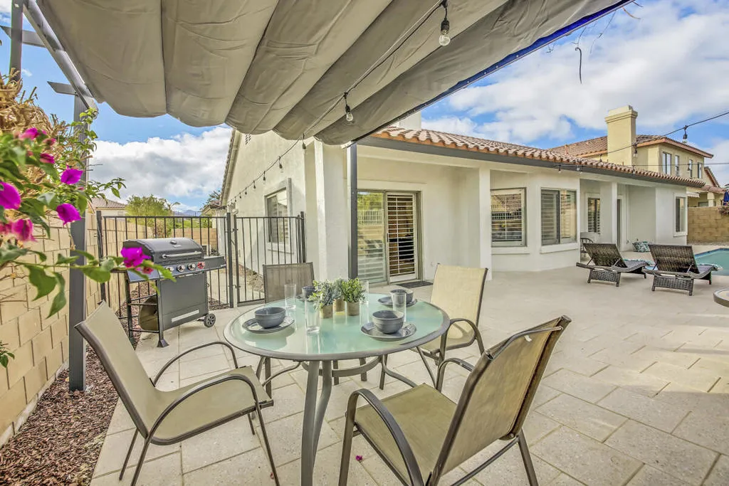 48580 Gibraltar Street, Indio, California 92201 home-pic-68