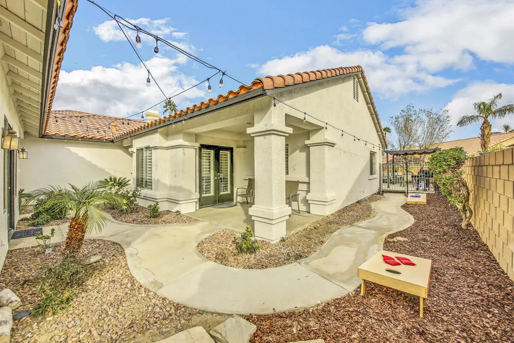 48580 Gibraltar Street, Indio, California 92201 home-pic-33