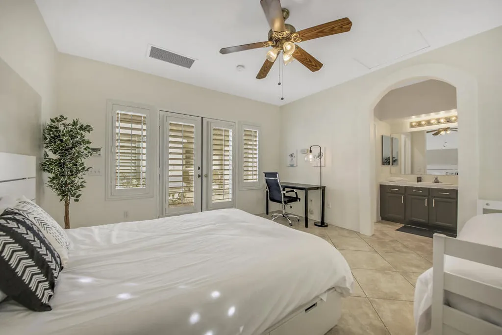 48580 Gibraltar Street, Indio, California 92201 home-pic-35