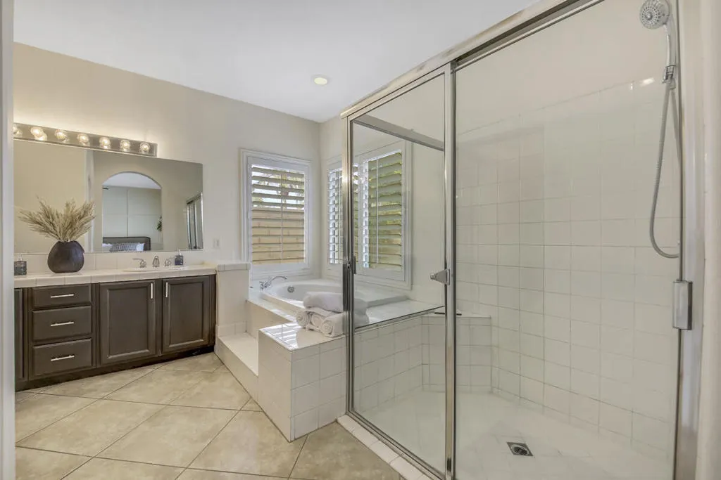48580 Gibraltar Street, Indio, California 92201 home-pic-55