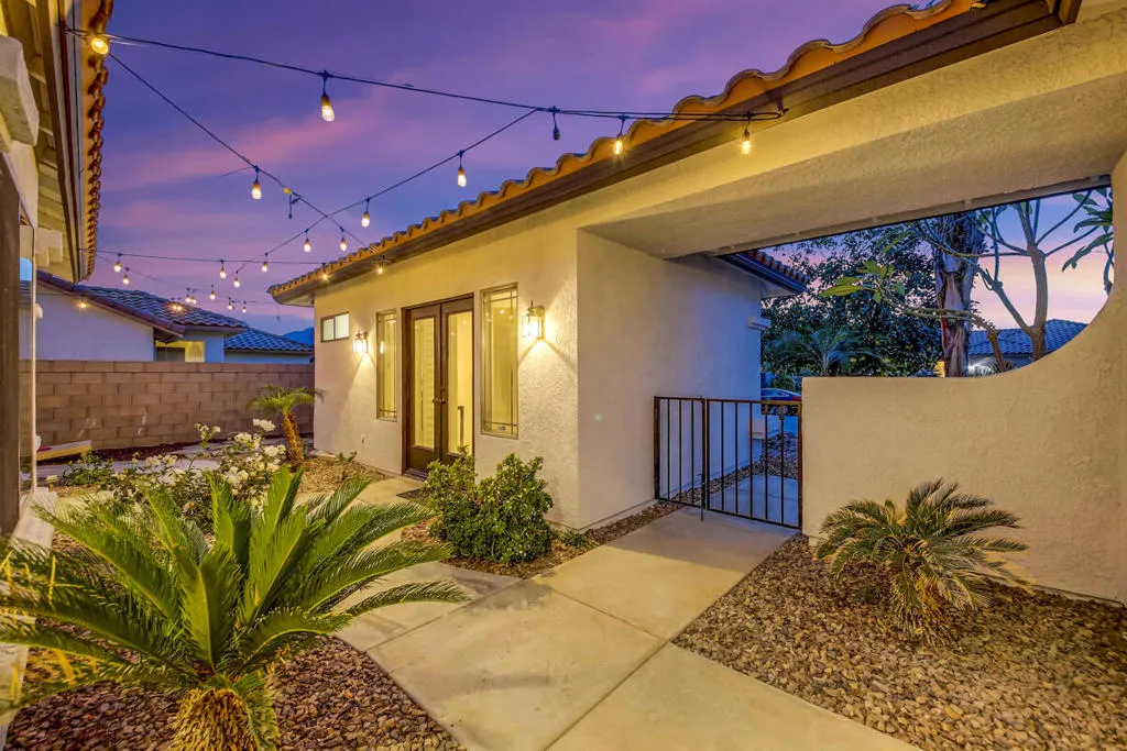48580 Gibraltar Street, Indio, California 92201 home-pic-4