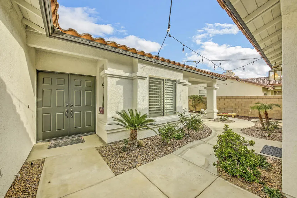 48580 Gibraltar Street, Indio, California 92201 home-pic-32