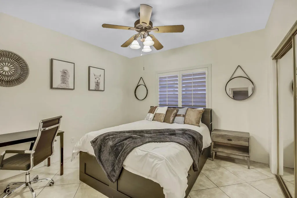 48580 Gibraltar Street, Indio, California 92201 home-pic-59