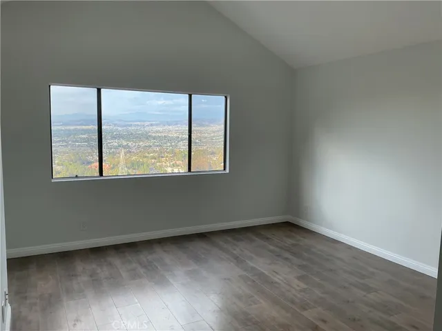Primary Bedroom (up)