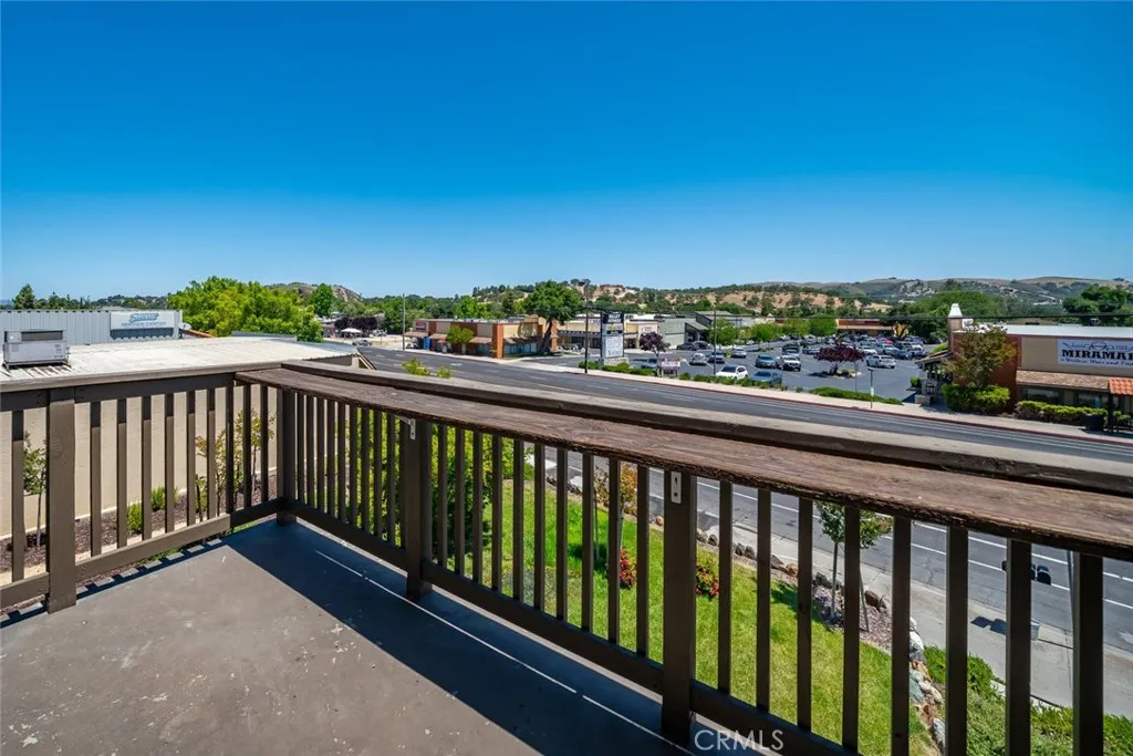 8740 El Camino Real A, Atascadero, California 93422 home-pic-17