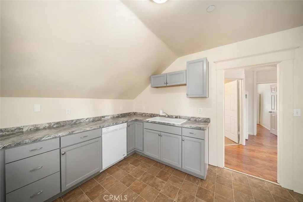 8740 El Camino Real A, Atascadero, California 93422 home-pic-20