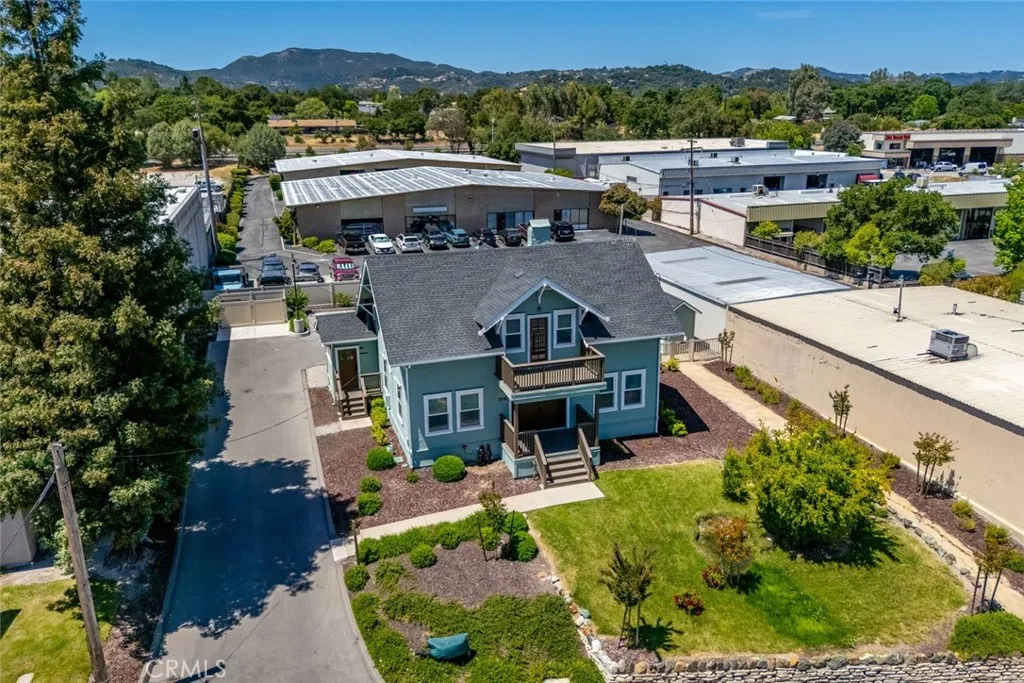 8740 El Camino Real A, Atascadero, California 93422 home-pic-1